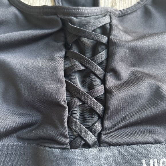 NWOT Victoria Sport Black Racer Back Sports Bra Size XS - Picture 2 of 6